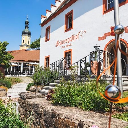 Schlossgasthof Roesch 블라이바흐 외부 사진