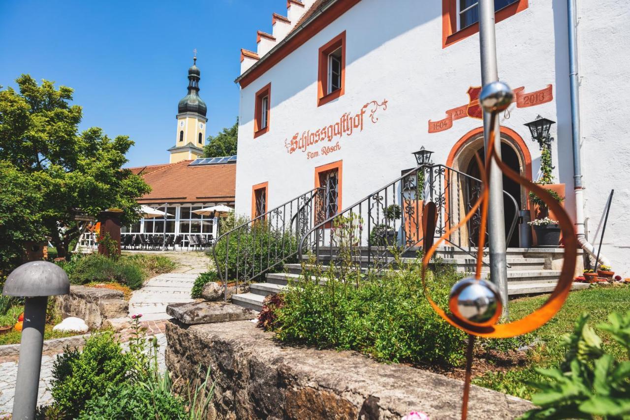 Schlossgasthof Roesch 블라이바흐 외부 사진